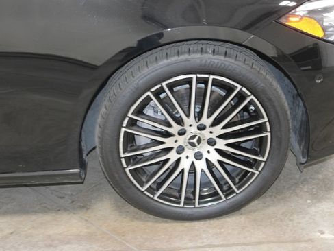Used 2025 Mercedes-Benz C 300 Sedan image 49