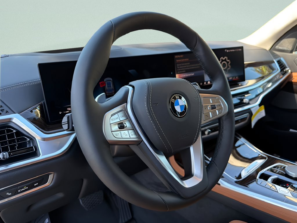 New 2027 BMW X7 xDrive40i AWD/4WD image 13