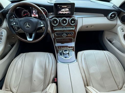 Used 2018 Mercedes-Benz C 300 Sedan image 28