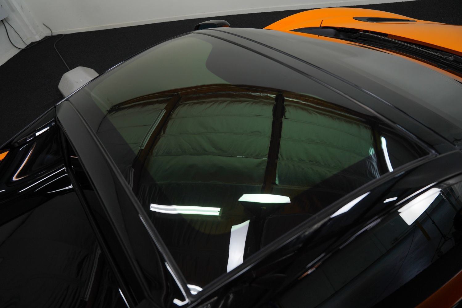 Used 2024 McLaren 750S Spider RWD image 23