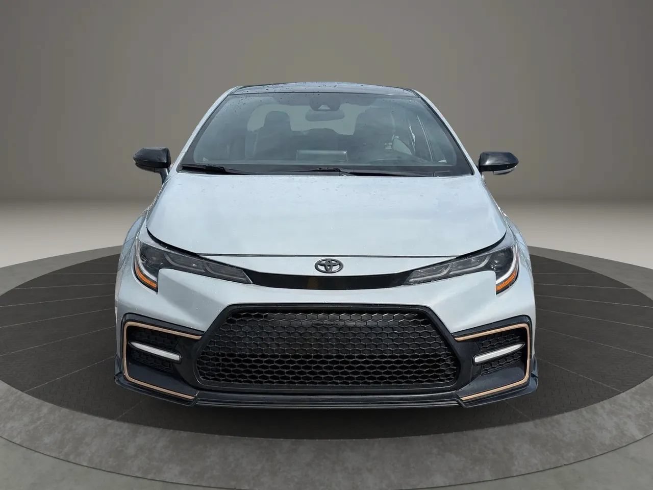 Used 2021 Toyota Corolla SE FWD image 2