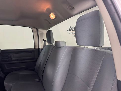 Used 2018 RAM 2500 Tradesman w/ Chrome Appearance Group AWD/4WD image 28