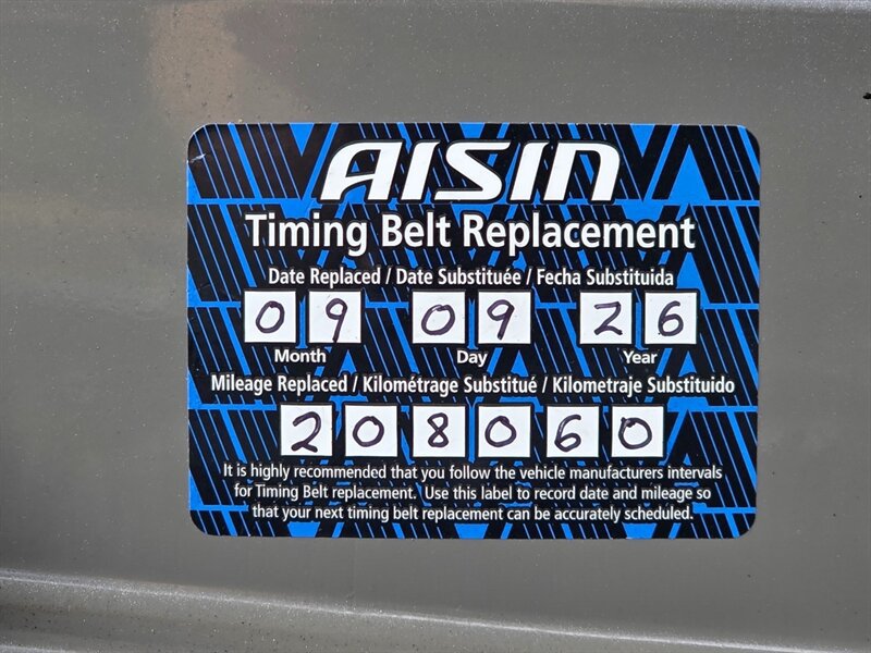 Used 2002 Toyota 4Runner SR5 AWD/4WD image 19