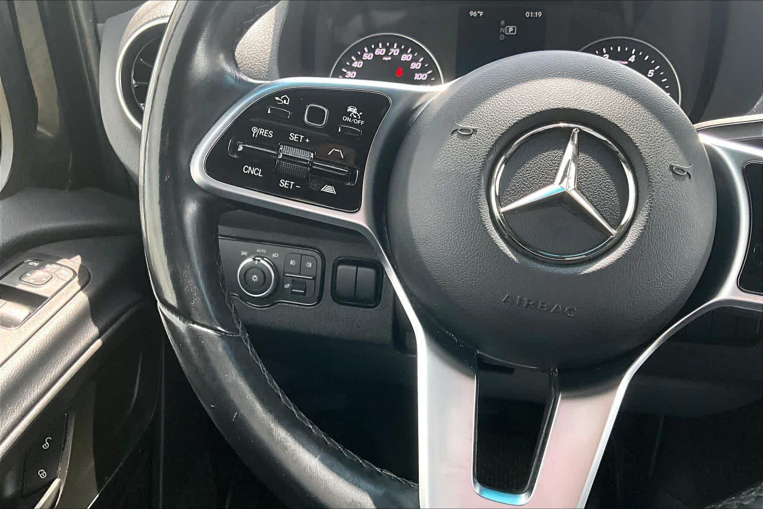Used 2023 Mercedes-Benz Sprinter 1500 image 23