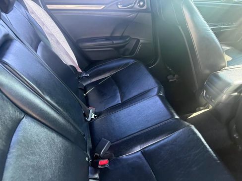 Used 2018 Honda Civic Sport Touring image 19