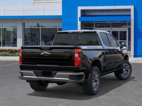 New 2026 Chevrolet Silverado 1500 LT w/ LPO, Dark Essentials Package AWD/4WD image 28