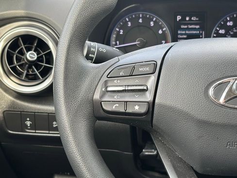 Used 2023 Hyundai Kona SEL image 17