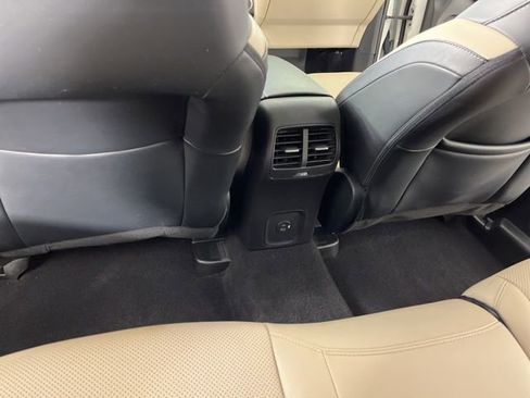 Used 2021 Ford Escape Titanium w/ Class II Trailer Tow Package image 44