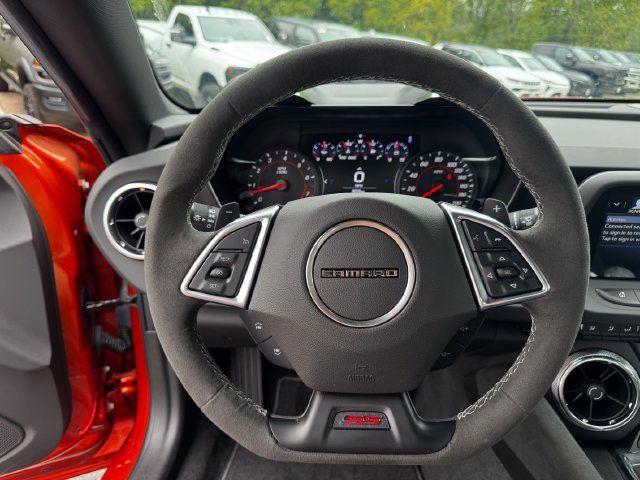 Used 2022 Chevrolet Camaro SS RWD image 31