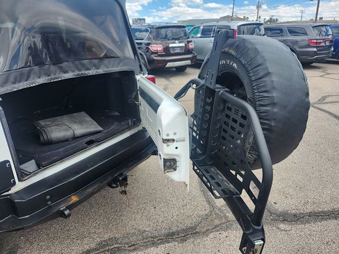 Used 2016 Jeep Wrangler Unlimited Sport AWD/4WD image 31