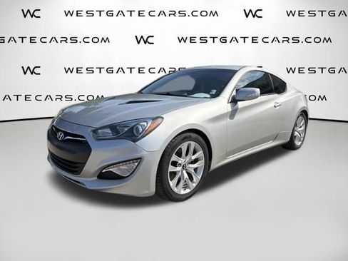 Used 2013 Hyundai Genesis 3.8 RWD image 1