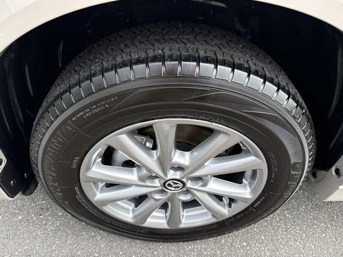 Certified 2024 MAZDA CX-5 AWD 2.5 S w/ Select Package image 14