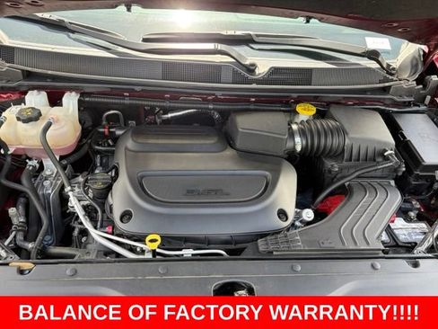 Used 2023 Chrysler Voyager LX FWD image 11