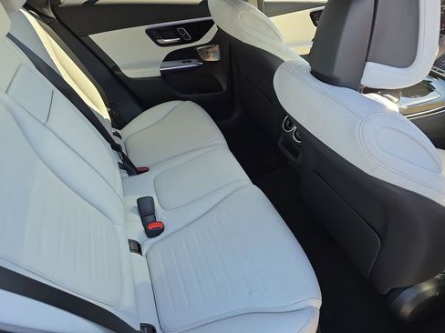 New 2026 Mercedes-Benz GLC 300 4MATIC image 11