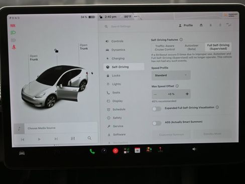 Used 2021 Tesla Model Y Long Range AWD/4WD image 27