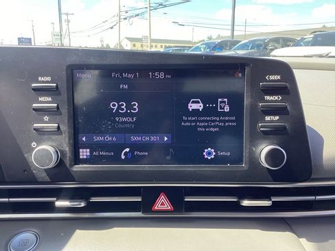 Used 2023 Hyundai Elantra SEL FWD image 20