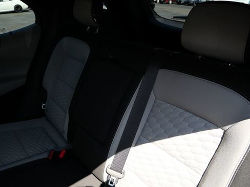 Used 2019 Chevrolet Equinox LT AWD/4WD image 25