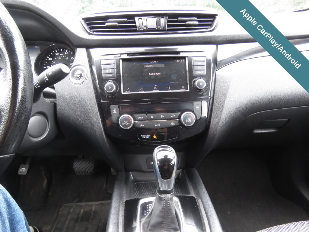 Used 2021 Nissan Rogue Sport SV AWD/4WD image 25
