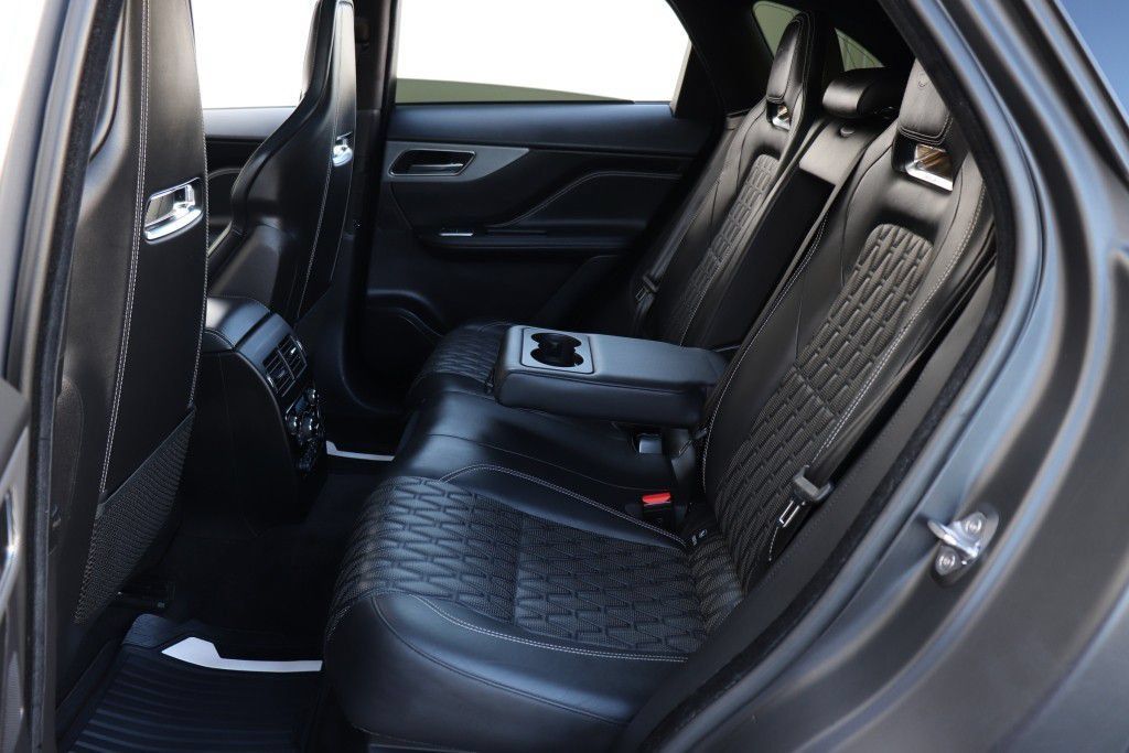Used 2020 Jaguar F-PACE SVR AWD/4WD image 20