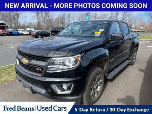 Used 2017 Chevrolet Colorado Z71 image 3