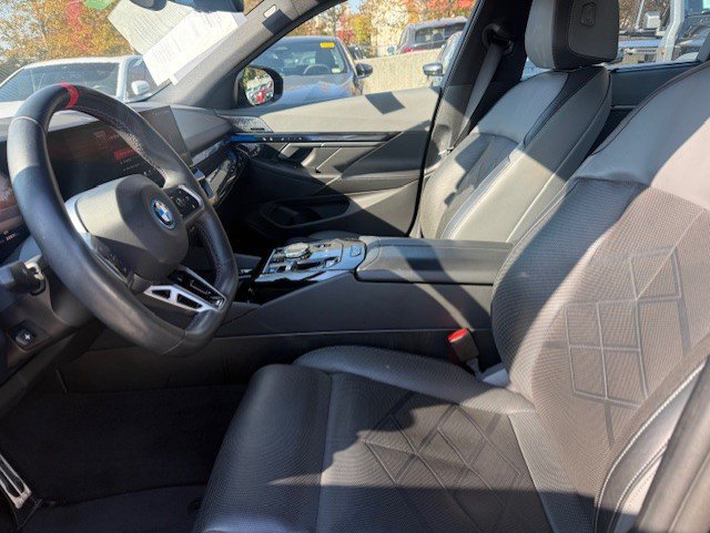 Certified 2024 BMW i5 M60 w/ Executive Package AWD/4WD image 4