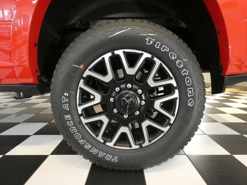 New 2026 RAM 2500 Limited AWD/4WD image 8