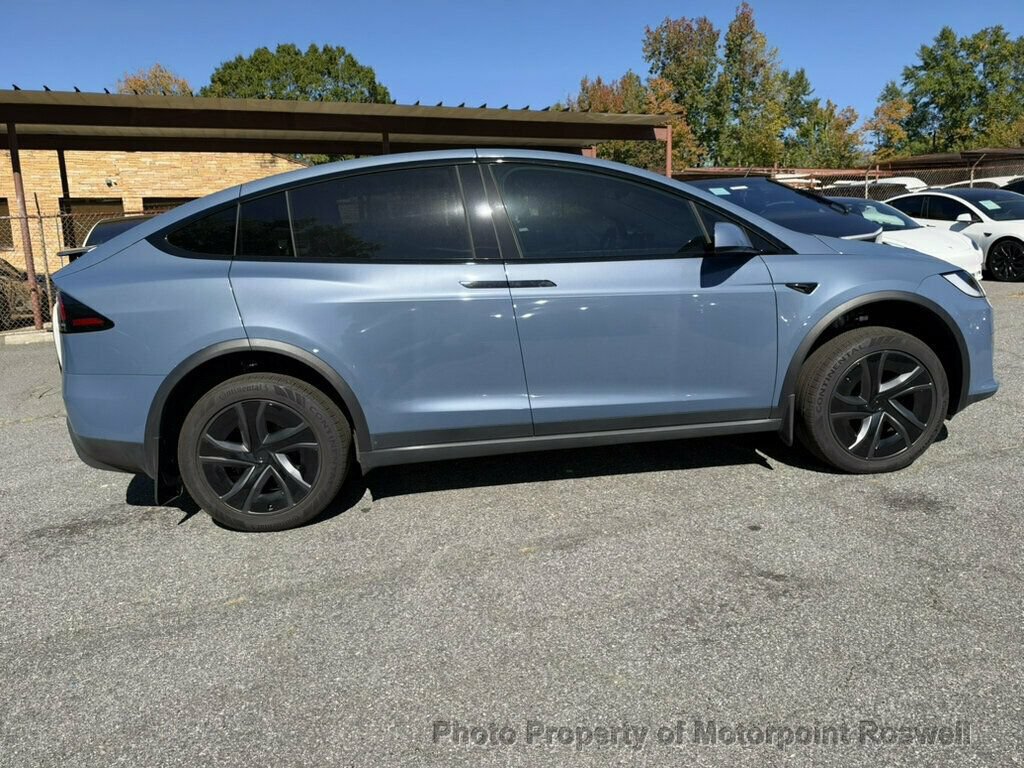Used 2026 Tesla Model X AWD/4WD image 4