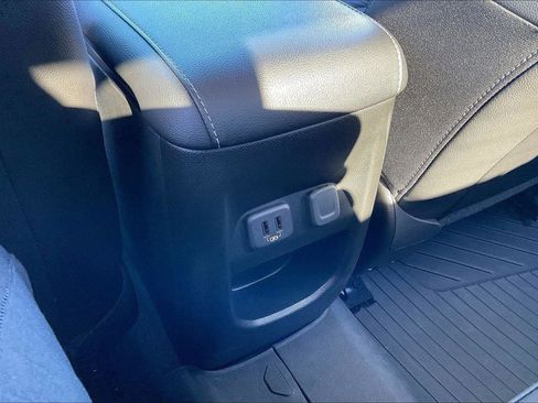 Used 2022 Chevrolet Colorado ZR2 w/ Colorado ZR2 Bison Edition image 31