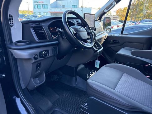 Used 2022 Ford Transit 250 Base image 11