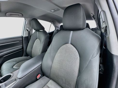 Used 2023 Toyota Camry LE FWD image 13
