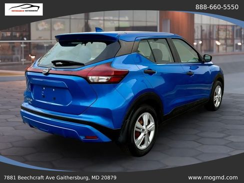 Used 2022 Nissan Kicks S w/ Interior Electronics Package FWD image 5