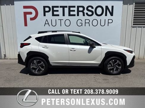 Used 2024 Subaru Crosstrek 2.0i Premium AWD/4WD image 3