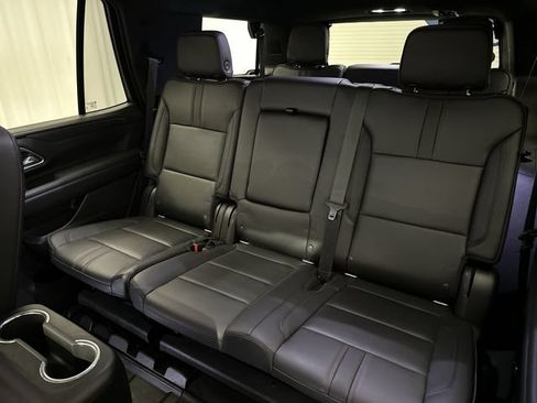 Used 2021 Chevrolet Tahoe RST w/ Luxury Package AWD/4WD image 26