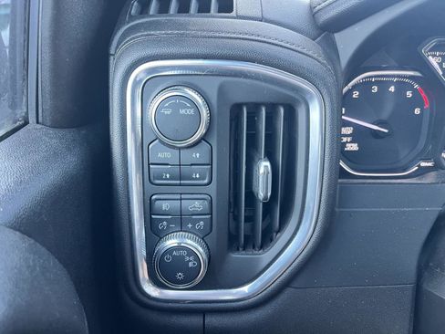 Used 2021 GMC Sierra 1500 Elevation w/ Preferred Package AWD/4WD image 23