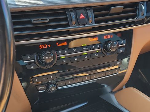 Used 2016 BMW X6 xDrive35i AWD/4WD image 26