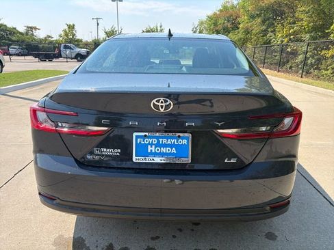 Used 2025 Toyota Camry LE FWD image 4