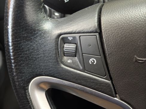 Used 2014 Chevrolet Captiva Sport LS FWD image 22