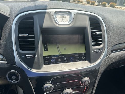 New 2023 Chrysler 300 Touring L w/ Popular Equipment Group image 36