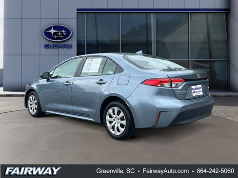 Used 2024 Toyota Corolla LE FWD image 3