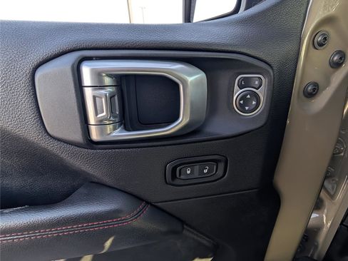 Used 2020 Jeep Gladiator Rubicon image 20