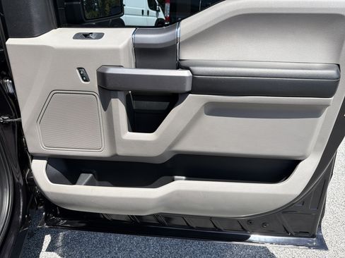 Used 2020 Ford F150 XLT w/ Equipment Group 302A Luxury RWD image 17
