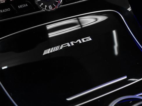 Used 2019 Mercedes-Benz E 63 AMG S image 50