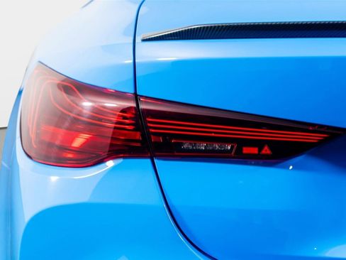 Used 2025 BMW M4 CS AWD/4WD image 12