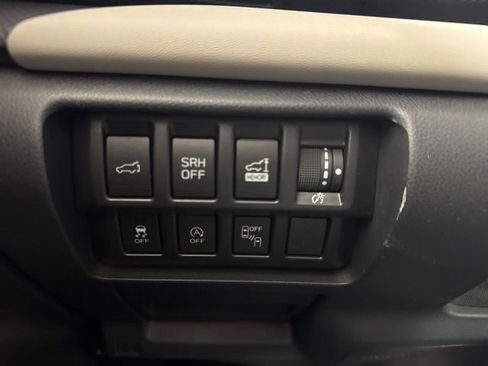 Used 2022 Subaru Forester Limited image 20