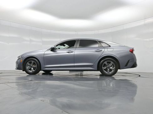 Certified 2021 Kia K5 LXS FWD image 6