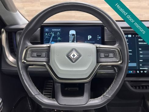 Used 2023 Rivian R1S Adventure image 8
