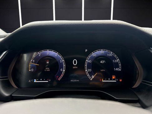 Used 2022 Jeep Grand Cherokee L Limited image 17