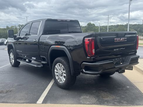 Used 2022 GMC Sierra 2500 Denali image 3