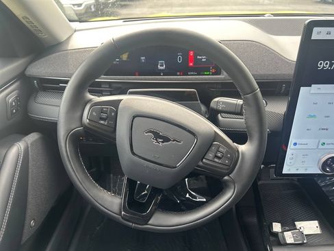 Used 2025 Ford Mustang Mach-E Premium RWD image 17