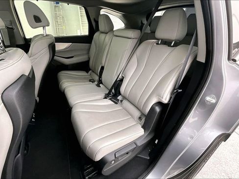 Certified 2022 Acura MDX SH-AWD w/ Technology Package image 32